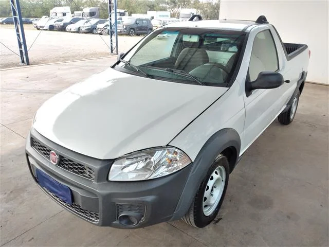 FIAT STRADA WORKING 1.4 ANO  2015/2016