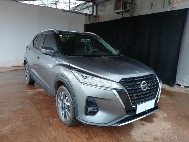 NISSAN KICKS SENSE CVT