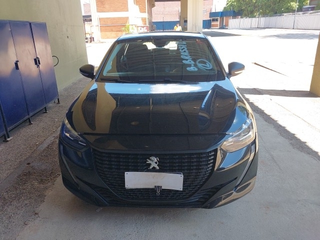 PEUGEOT 208 LIKE MT 2024