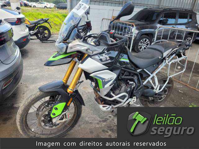 TRIUMPH TIGER 900 RALLY PRO
