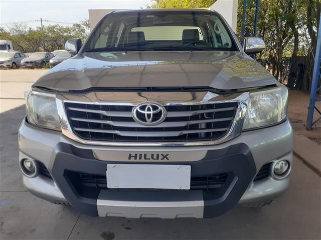 TOYOTA HILUX CD4X2 SRV 2015/2015